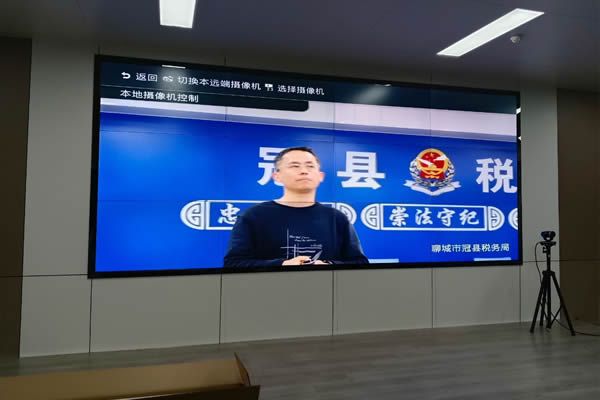 200路監(jiān)控點(diǎn)需要多少塊拼接屏，一塊拼接屏一般顯示多少路監(jiān)控畫面？