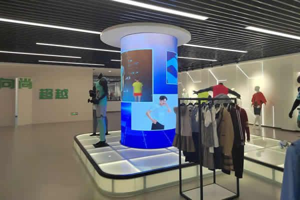 商場大屏選擇LED顯示屏好，還是液晶拼接屏好？